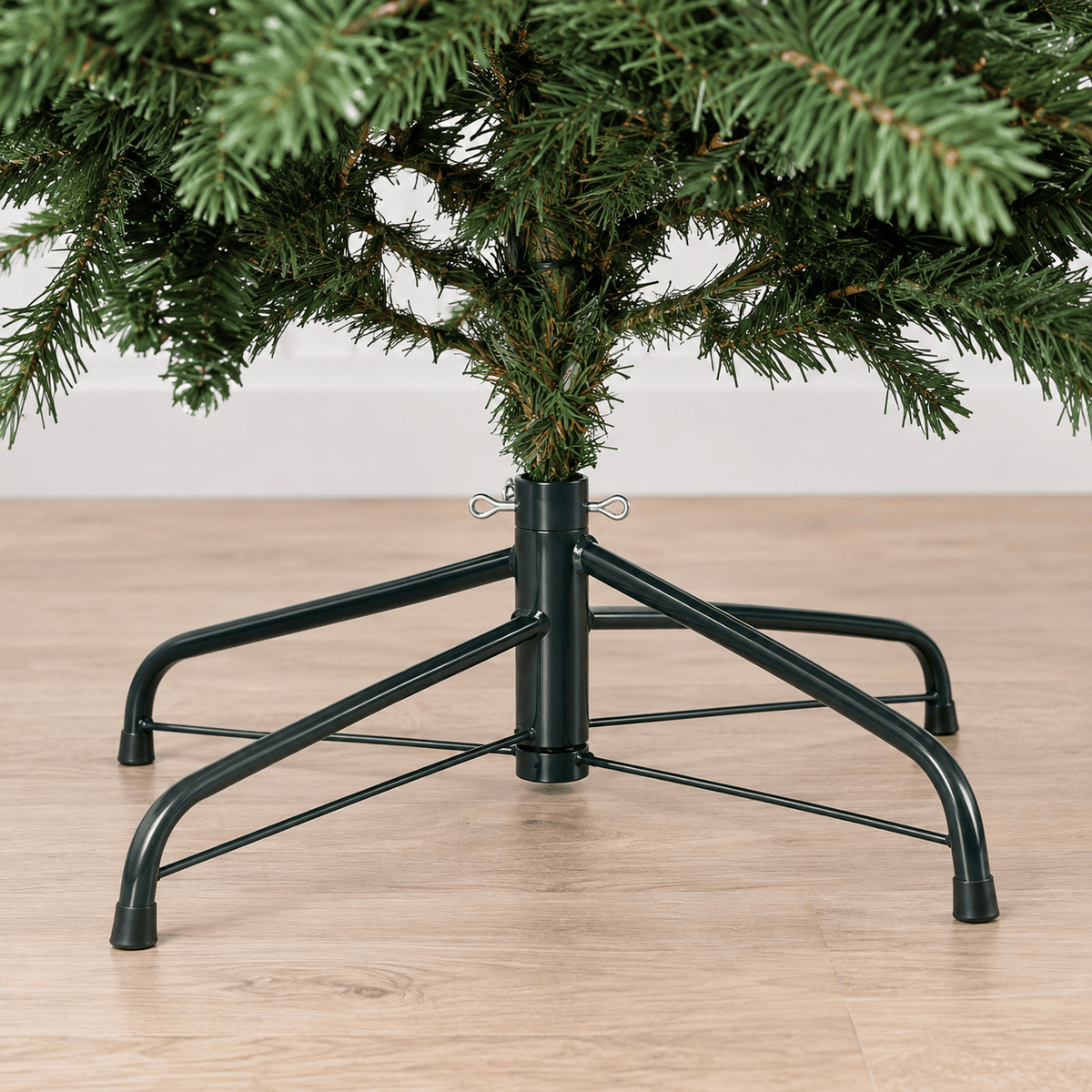 2.5' Green Prelit Artificial Christmas Tree with 24 LED Lights, Cordle