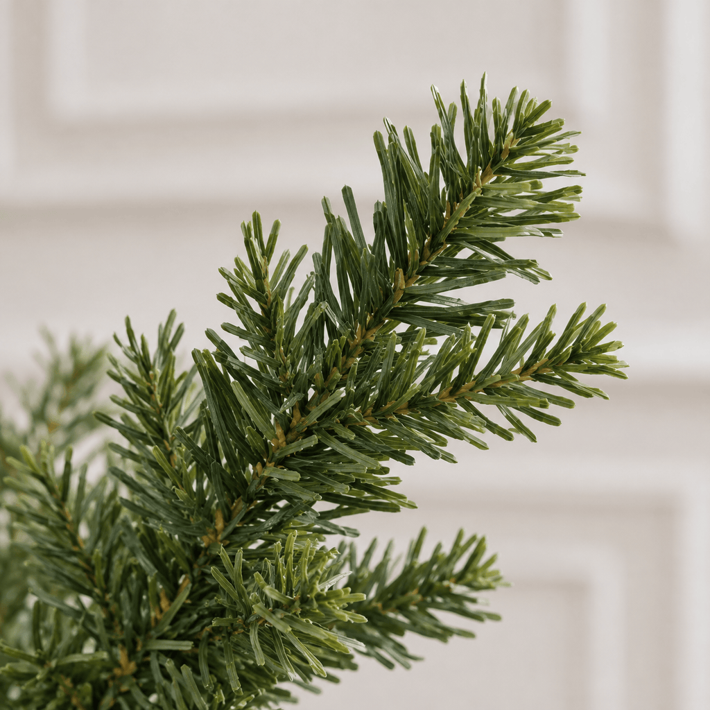 6' White Artificial Christmas Tree with 1000 Tips & Steel Base