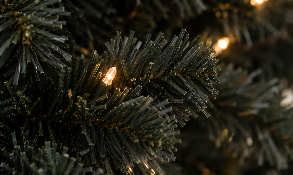 Black Pencil Christmas Tree with 618 Realistic Tips - Fullness