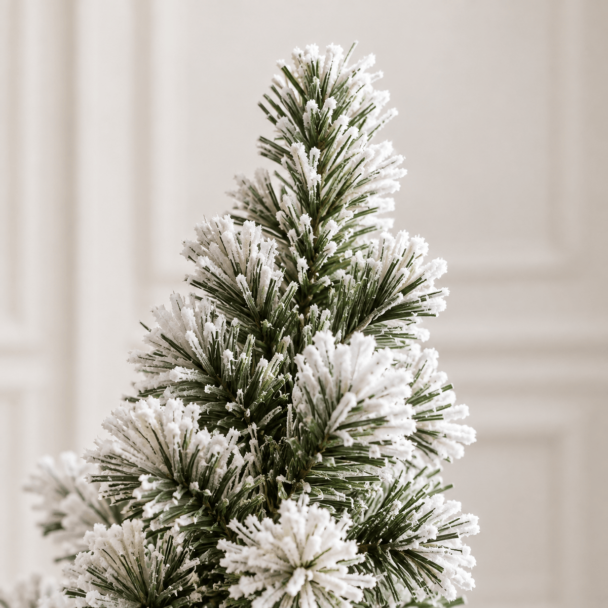 Flocked Artificial Christmas Tree with 250 Warm White Lights, 710 Tips