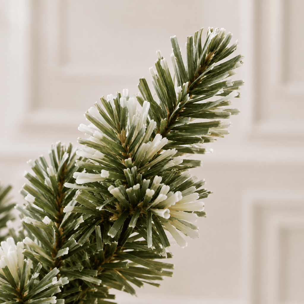 Flocked Christmas Tree with Pine Cones, 550 LED Lights & Hinged Branch