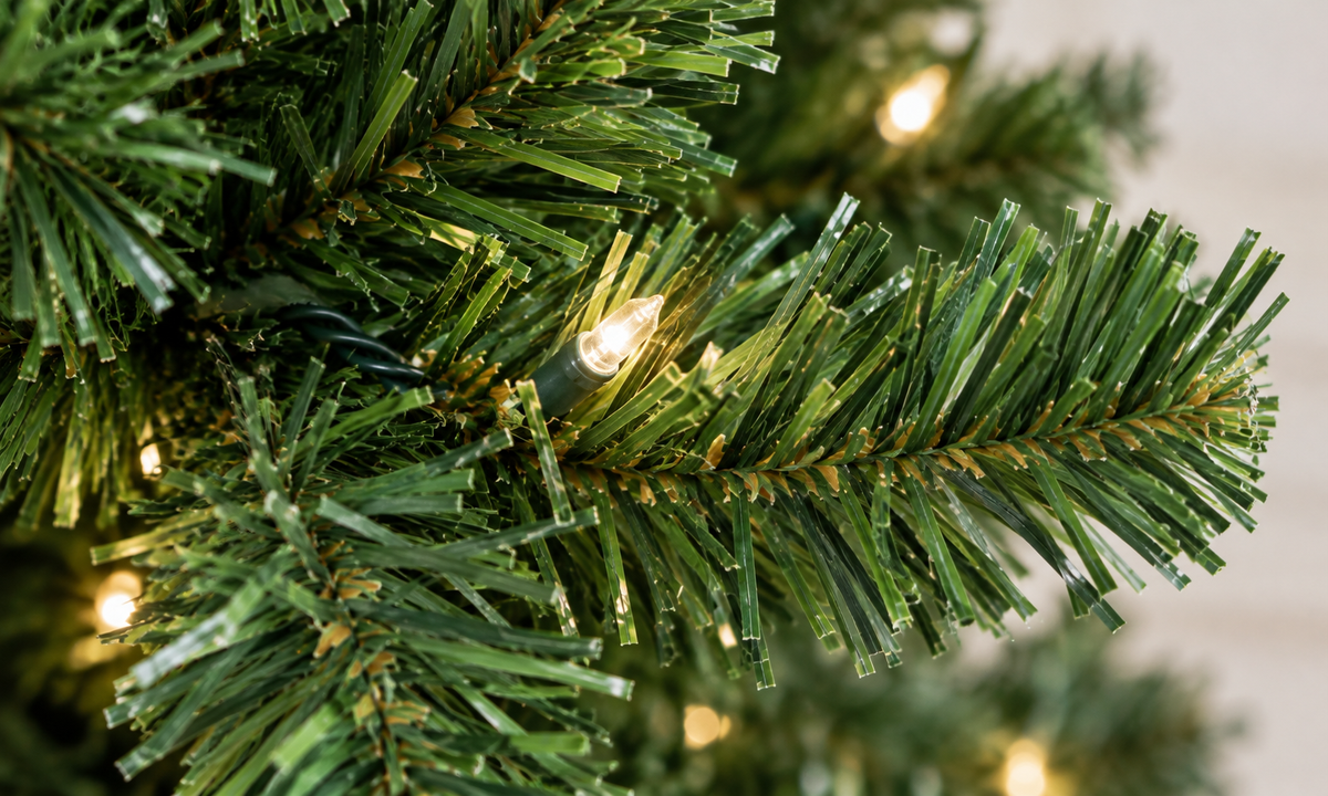 Green and White Bent Top Christmas Tree with Pre-Lit LED - Fullness