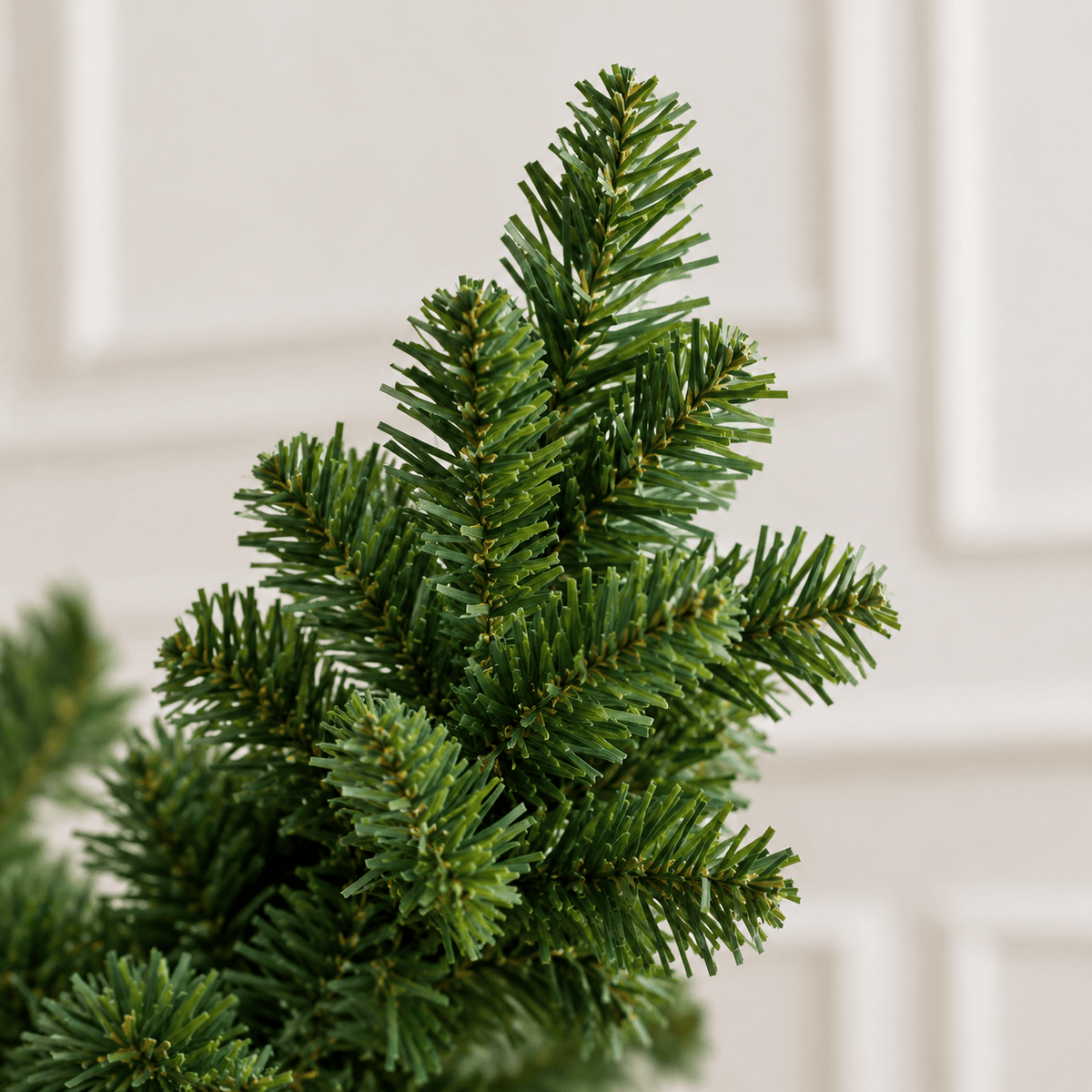 Green Artificial Fir Christmas Tree with Hinged Branches & Metal Stand