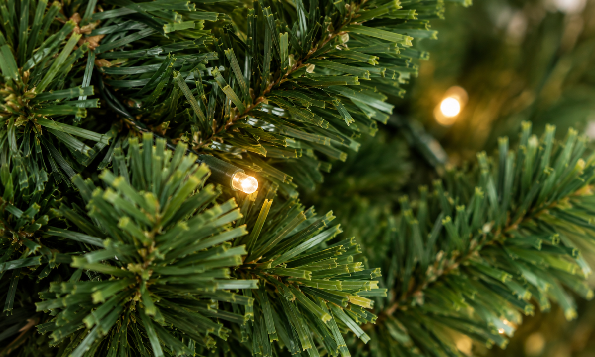 Green Artificial Slim Pencil Christmas Tree with 1,000 Tips - Fullness