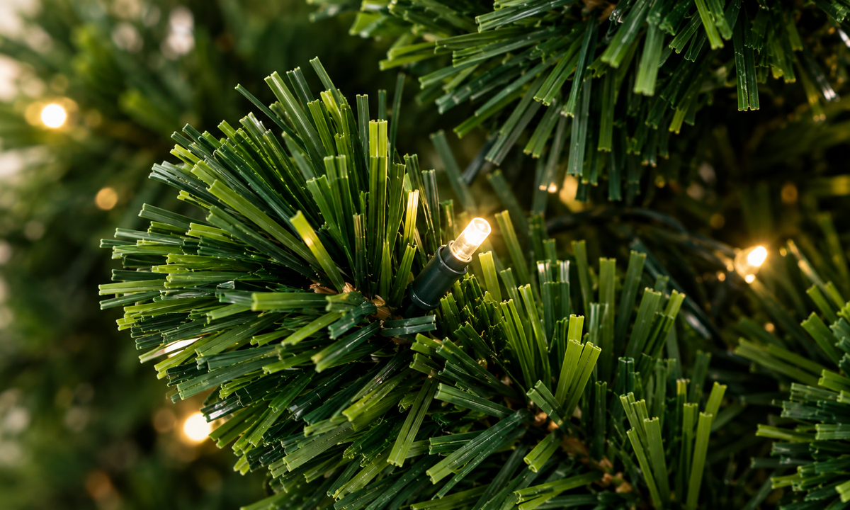 Green Fiber Optic Christmas Tree with LED Snowflakes - Fullness