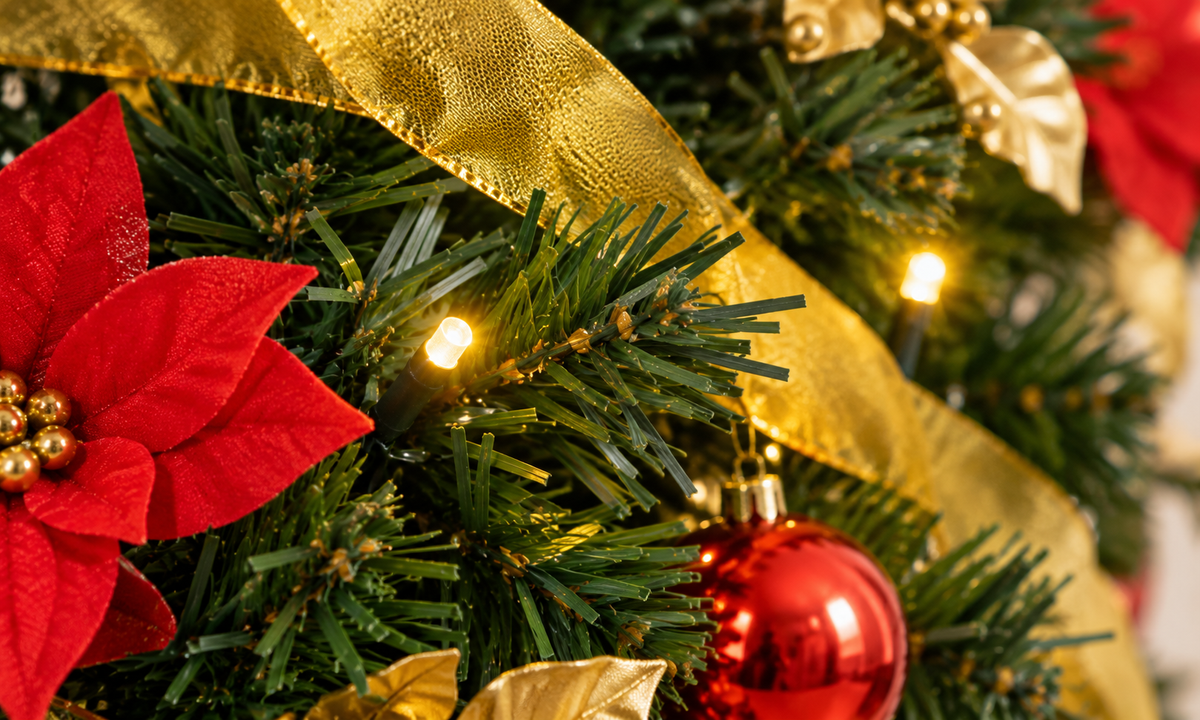 Green Pop-Up Pre-Lit Christmas Tree with Warm White LED Lights - Fullness