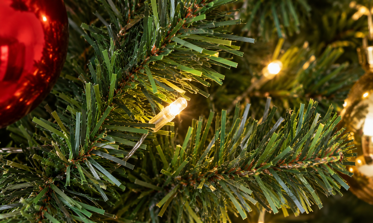 Green Pre-Lit Christmas Tree with Dual Color LED Lights - Fullness