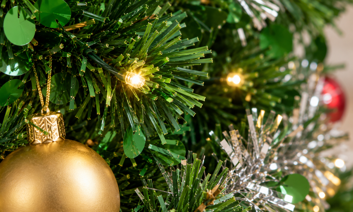 Green Pre-Lit Tinsel Christmas Tree with Multicolor LED Lights - Fullness