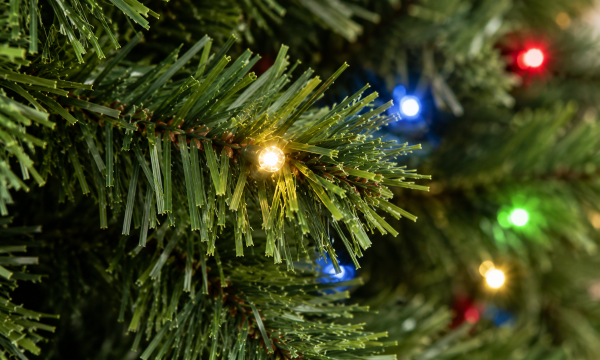 Pre-Lit Tabletop Christmas Tree with Vintage Potted Base - Fullness