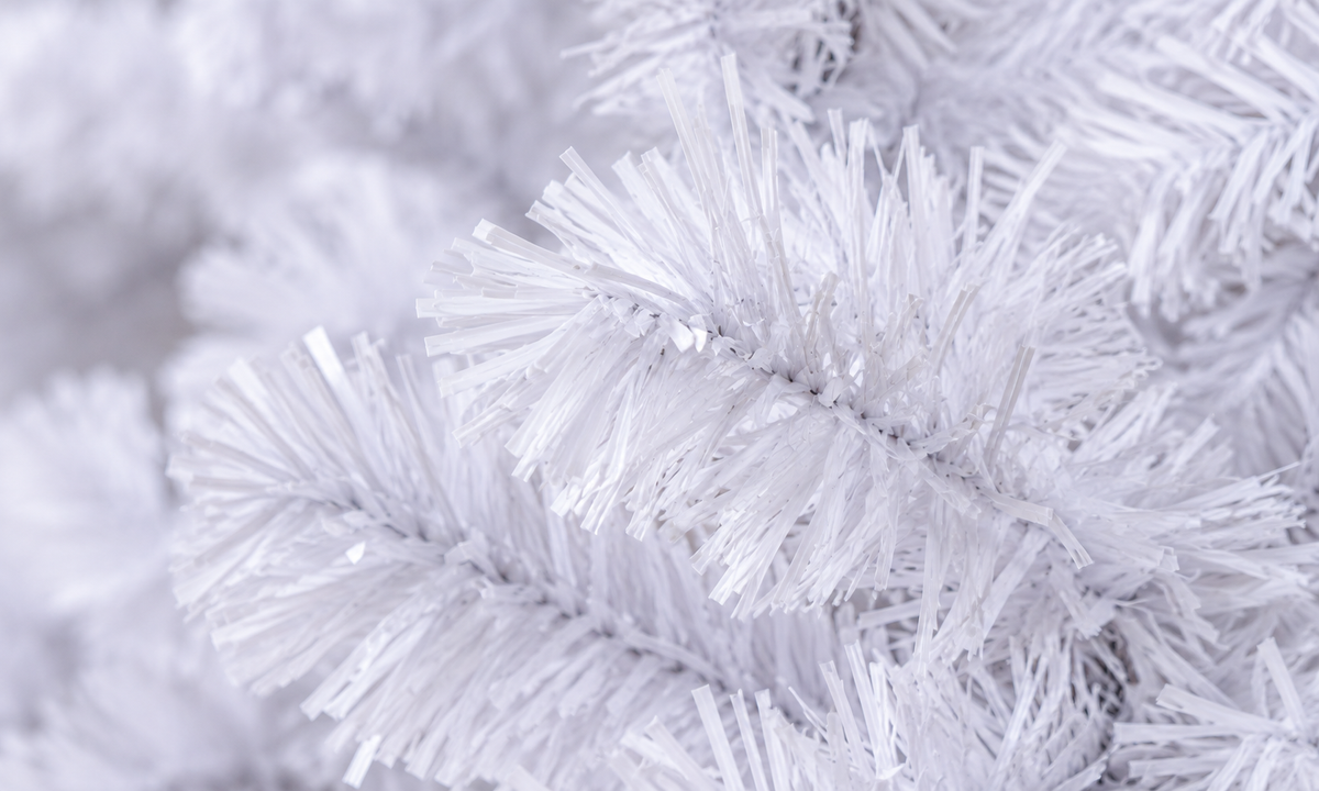 White Christmas Tree with Metal Stand - Realism